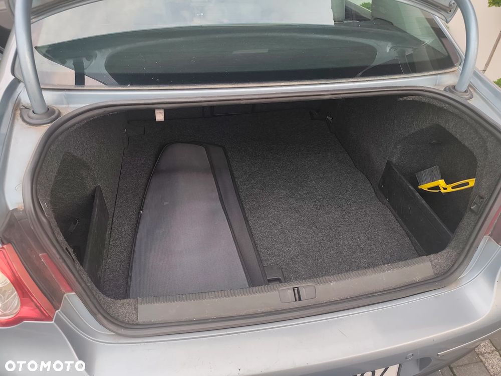 Volkswagen Passat 2.0 TDI Highline DSG - 7