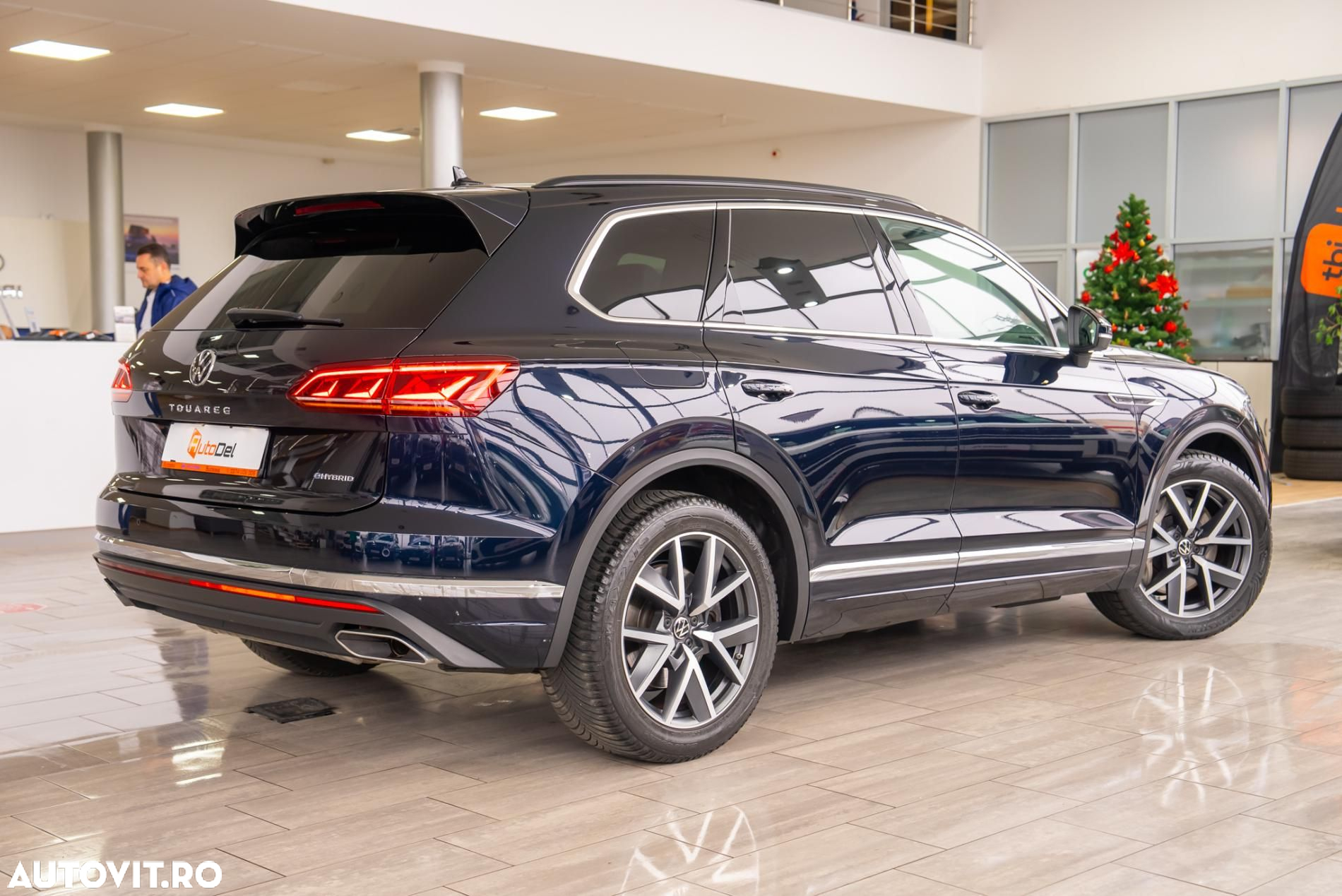 Volkswagen Touareg V6 TSI eHybrid PHEV Elegance - 4