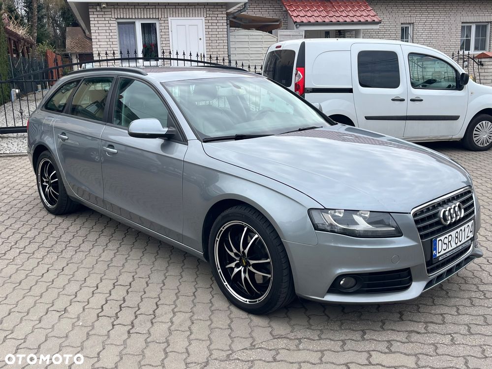 Audi A4 Avant 2.0 TDI - 16
