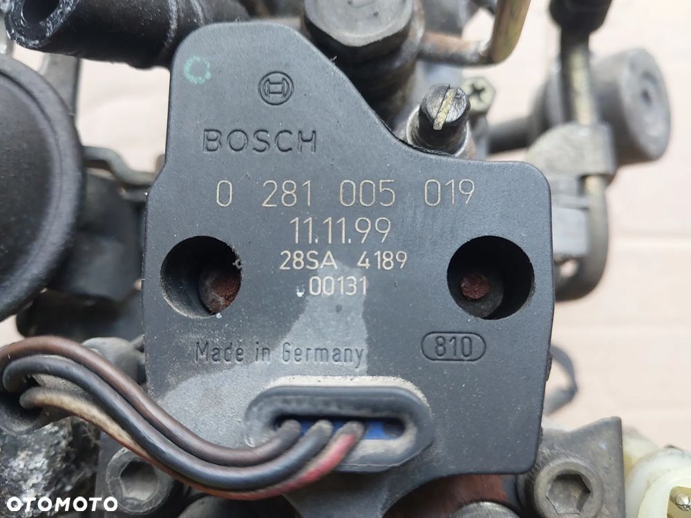 Pompa wtryskowa Mitsubishi 2.0TD Galloper Spacewagon Pajero MD326141 ZAWÓR ELEKTROMAGNETYCZNY POMPY WTRYSKOWEJ BOSCH 0281005019 - 2