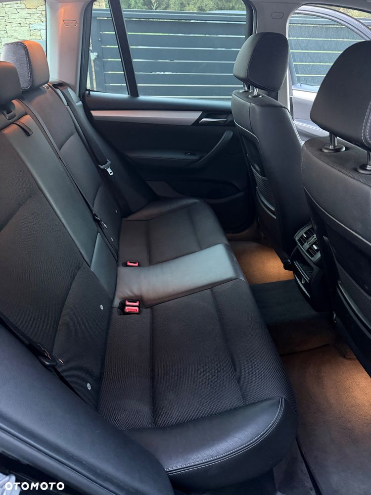 BMW X3 xDrive20d - 13