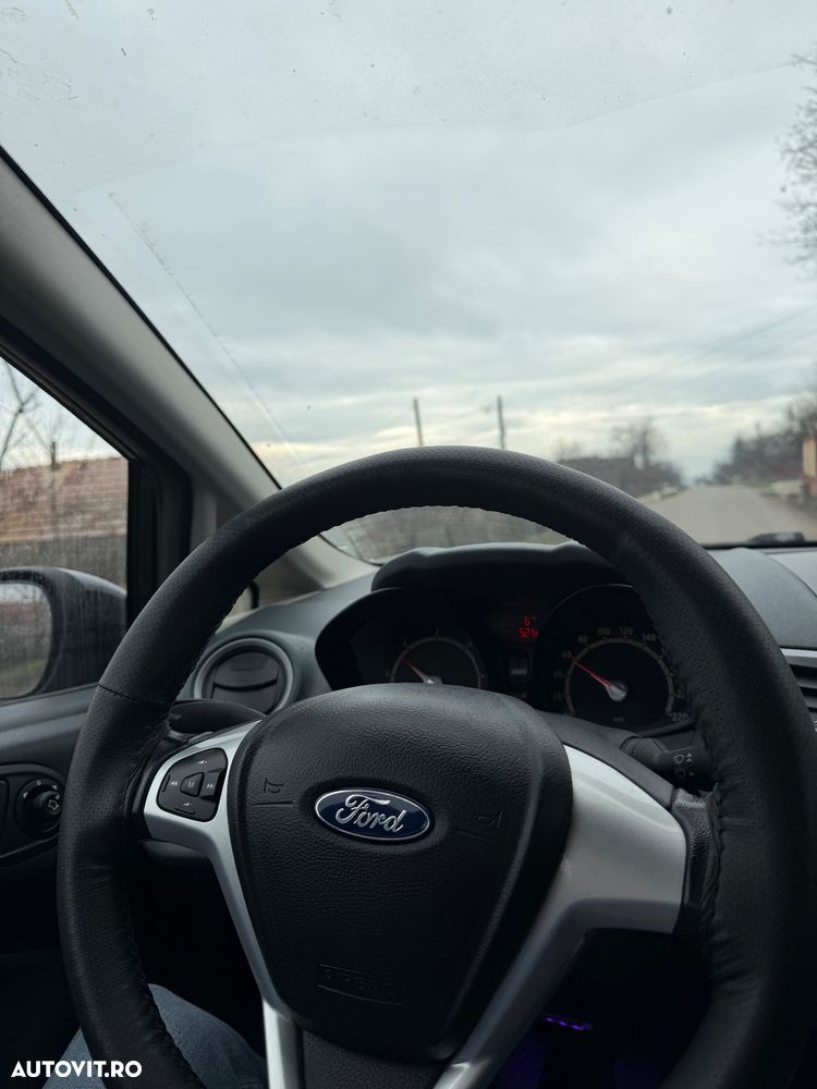 Ford Fiesta - 1