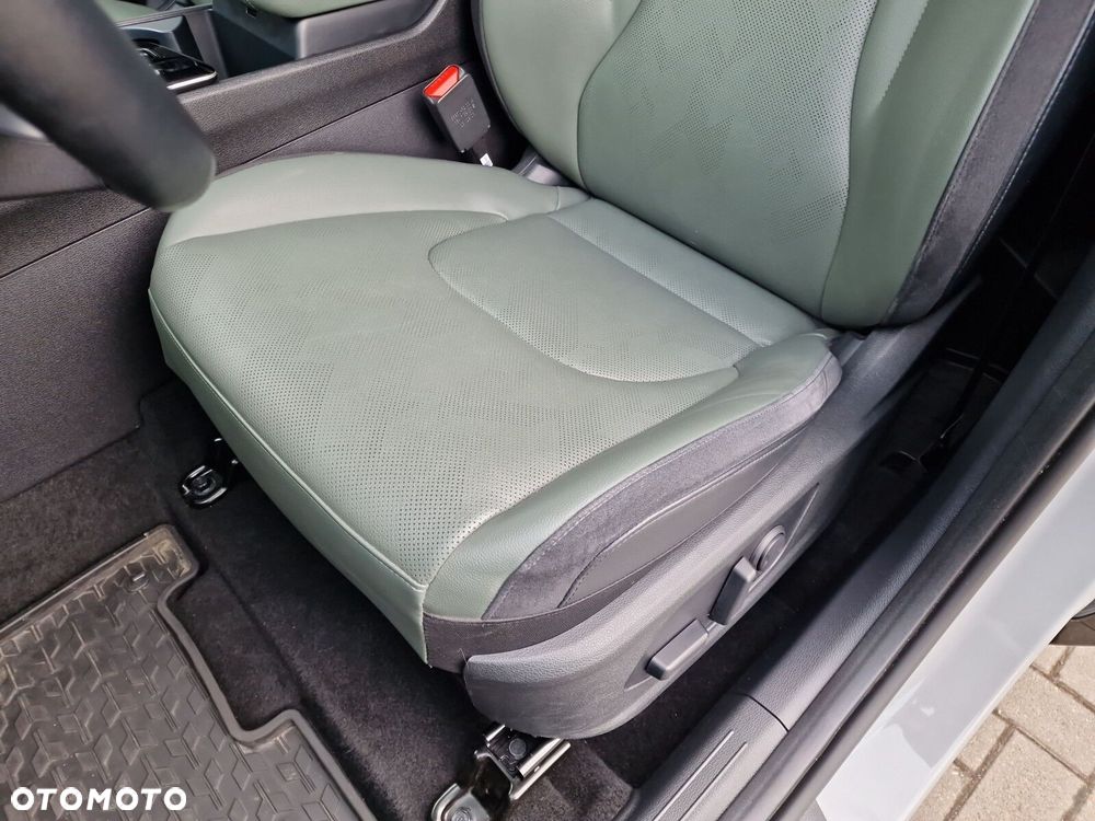 Kia Sportage - 12
