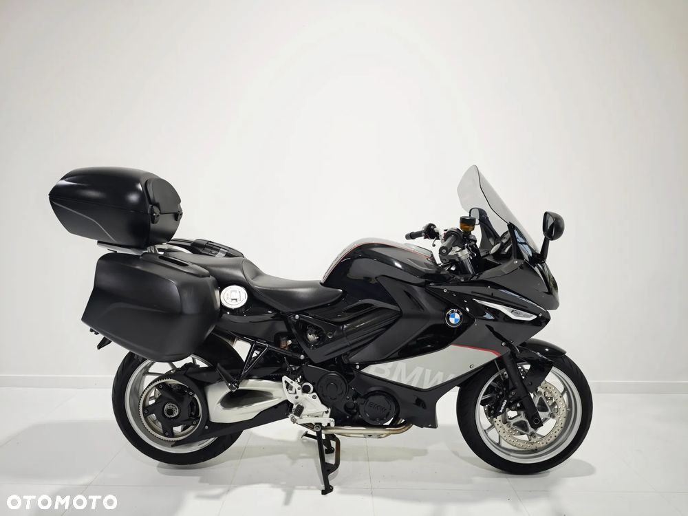 BMW F - 2