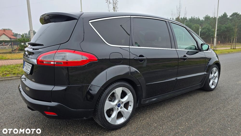Ford S-Max - 9