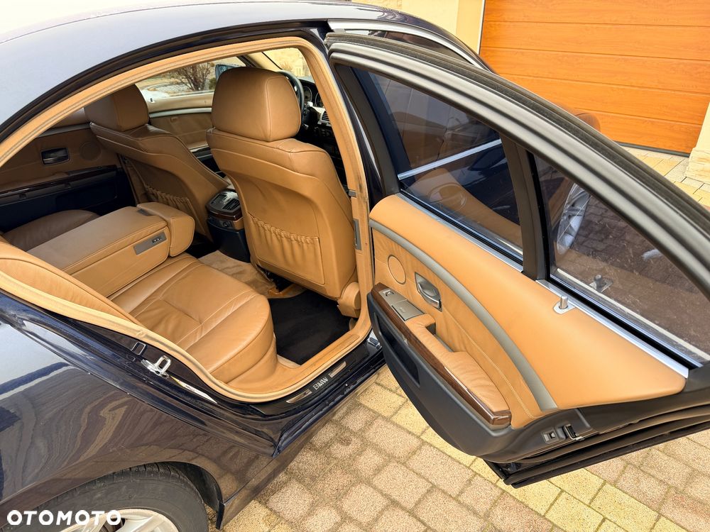 BMW Seria 7 - 20