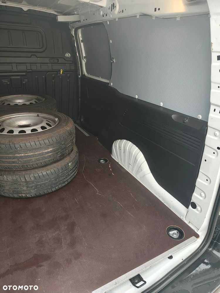 Opel Combo 1.2 Turbo S&S - 7