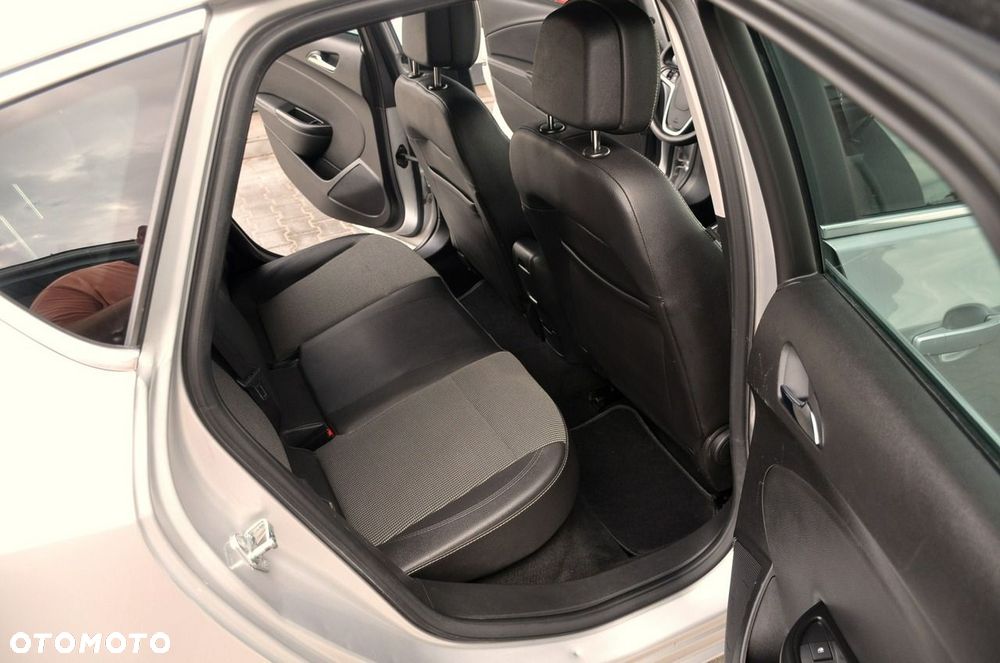 Opel Astra - 15