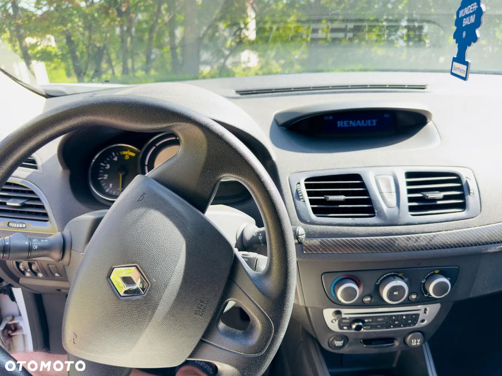 Renault Megane 1.5 dCi Style Edition - 19