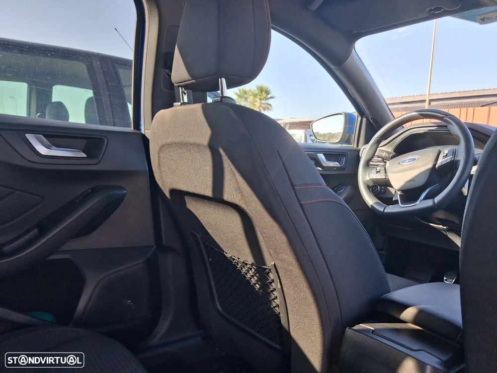 Ford Focus SW 1.0 EcoBoost MHEV ST-Line - 13