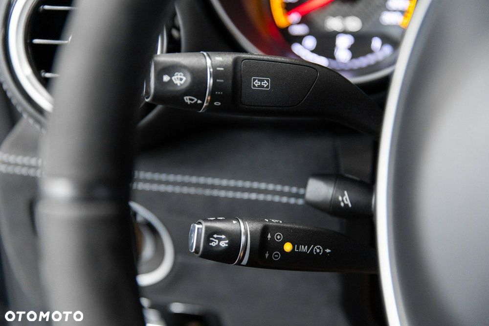 Mercedes-Benz AMG GT S Speedshift 7G-DCT - 35