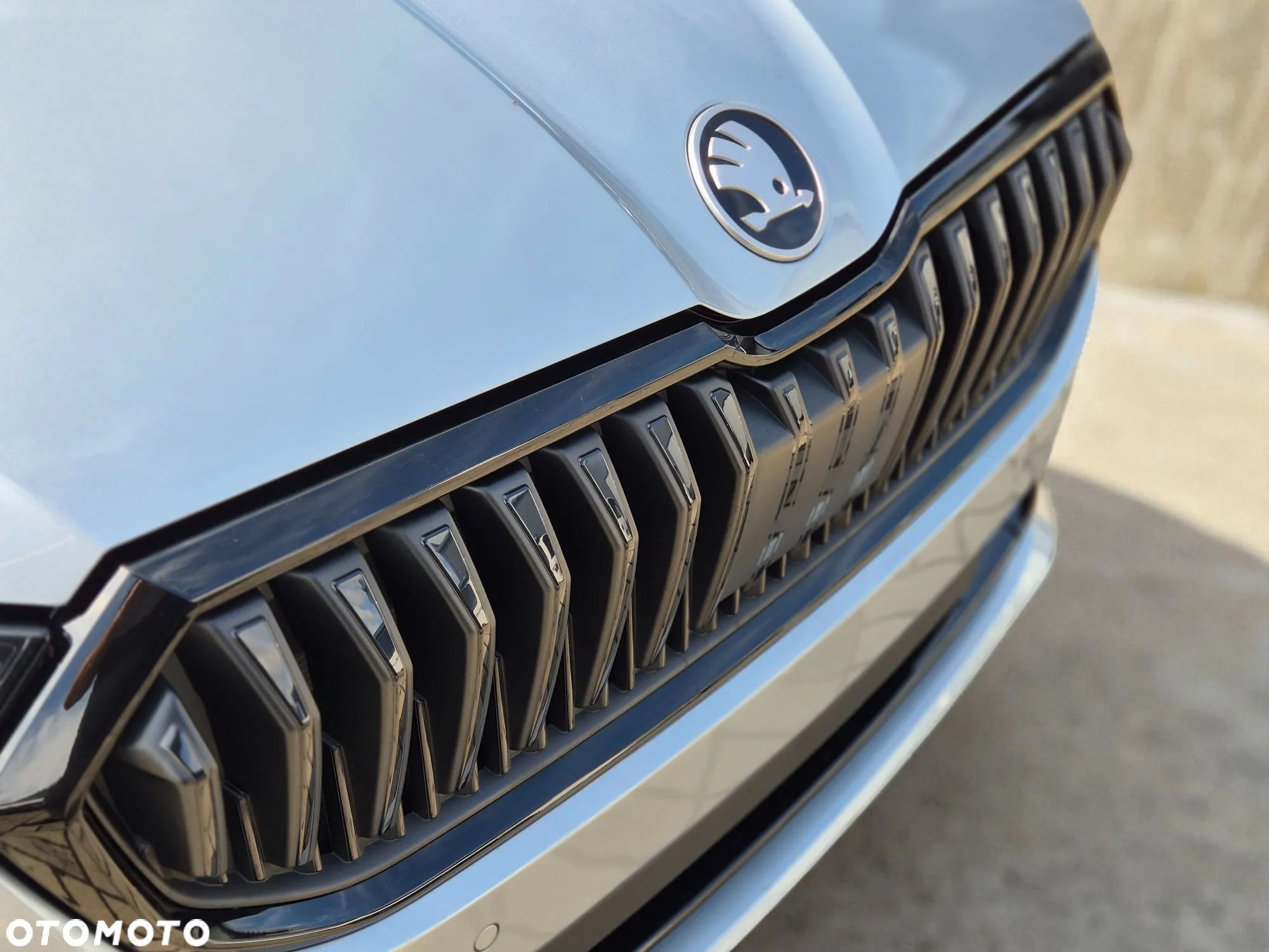 Skoda Superb 2.0 TSI Sportline DSG - 8
