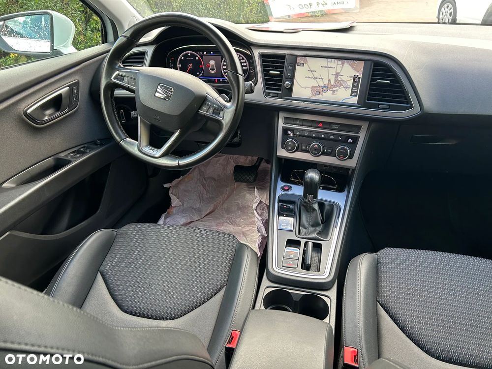 Seat Leon Sportstourer 2.0 TDI DPF DSG Xcellence - 3