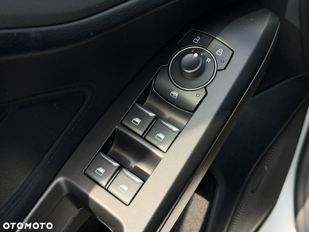 Ford Focus 1.5 EcoBlue SCR Active - 12
