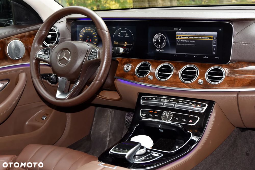 Mercedes-Benz Klasa E - 20