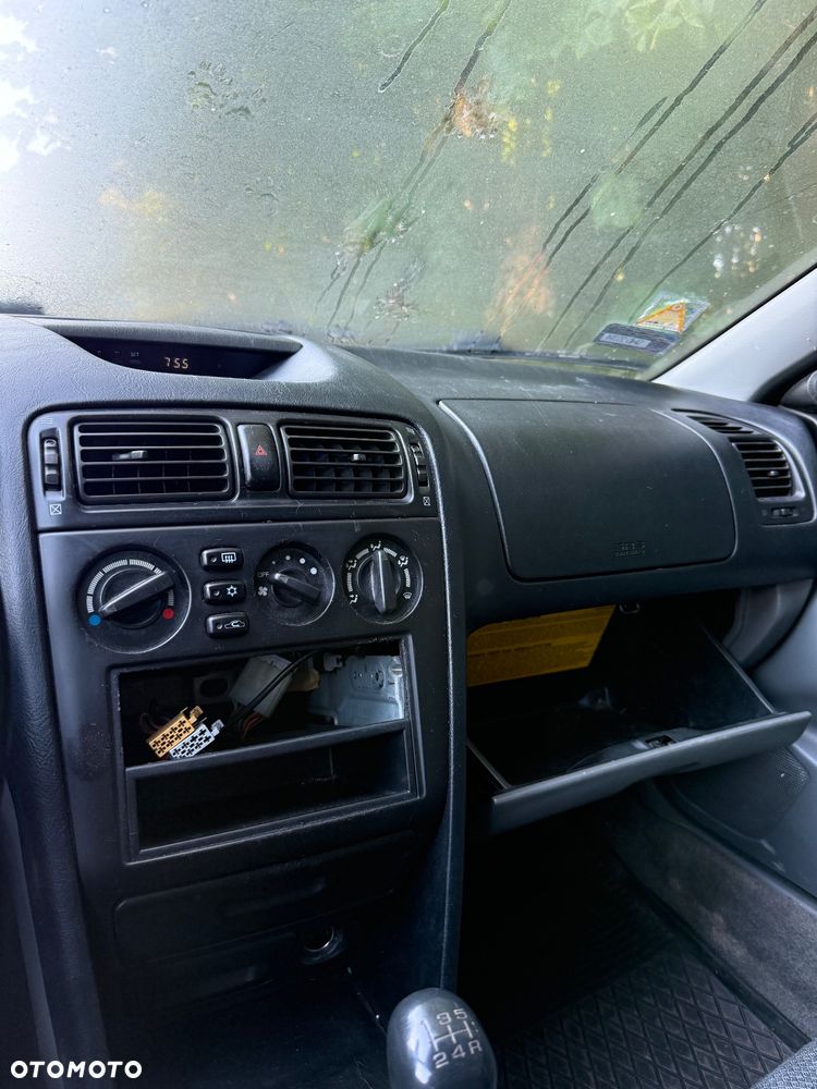 Mitsubishi Galant VIII Kombi na części - 10