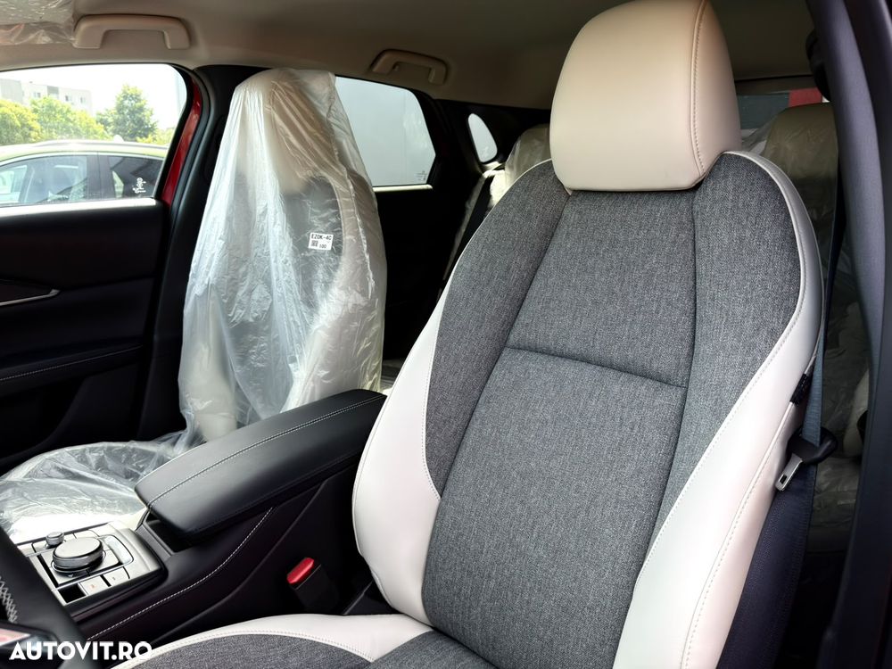 Mazda CX-30 - 25