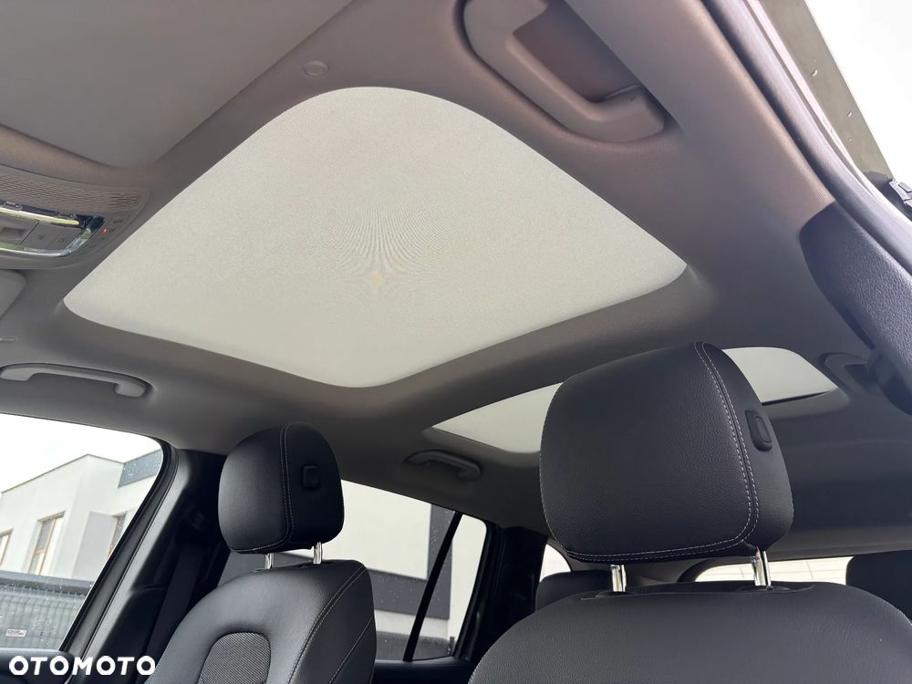 Mercedes-Benz GLB 220 mHEV 4-Matic Progressive 8G-DCT - 23