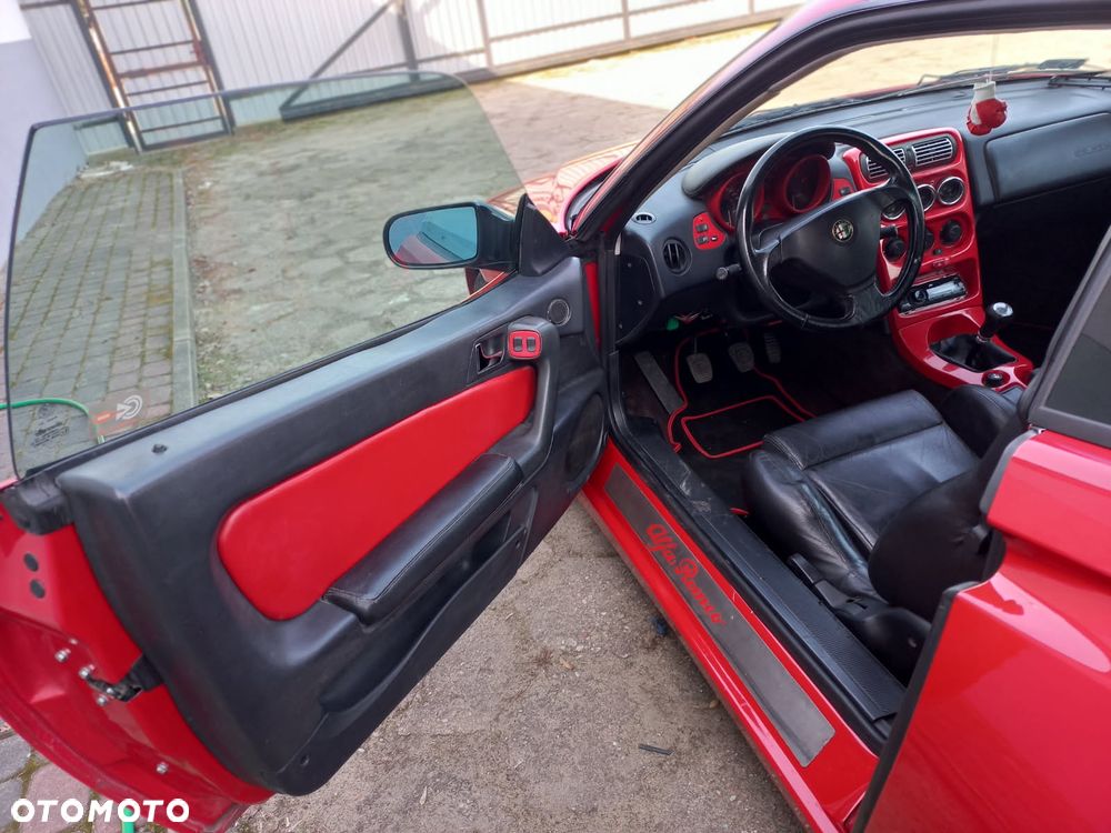 Alfa Romeo GTV - 6
