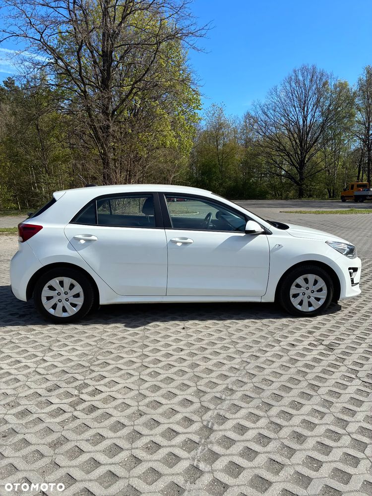 Kia Rio 1.2 M - 6