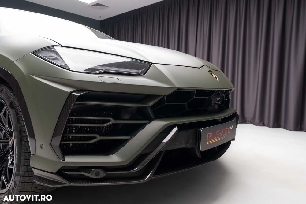 Lamborghini URUS - 2