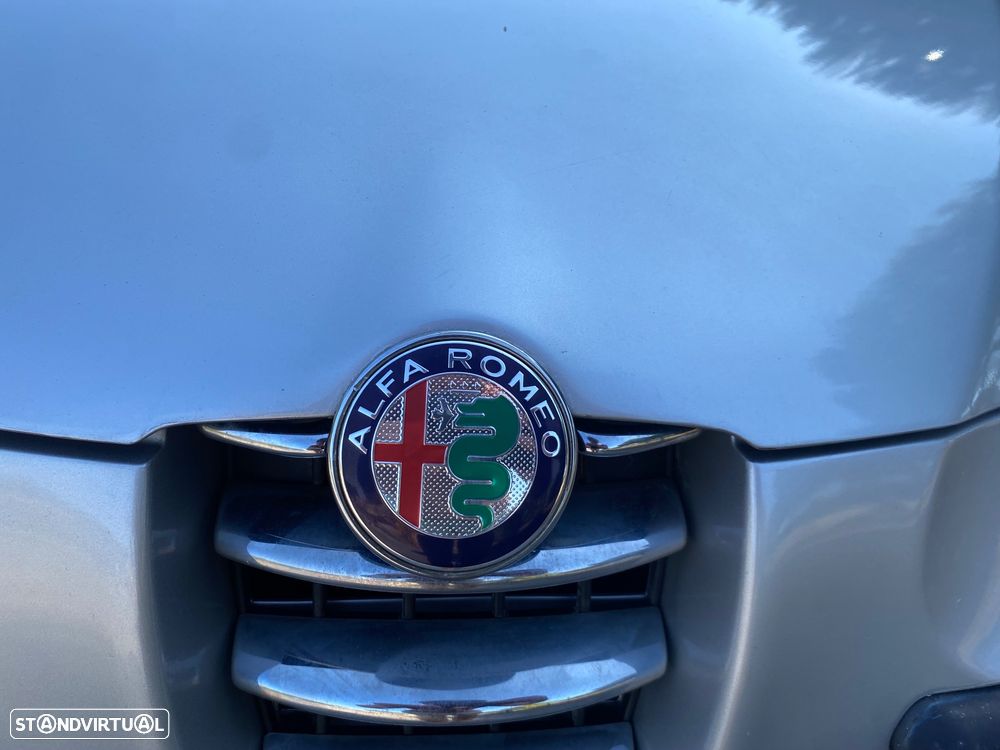 Alfa Romeo 147 1.6 TS - 8