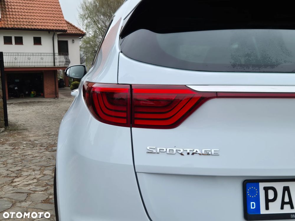Kia Sportage 1.6 GDI 2WD Black Edition - 17