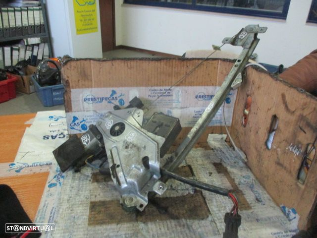 Elevador Com Motor 90307601 OPEL VECTRA 1989 5P TD - 3