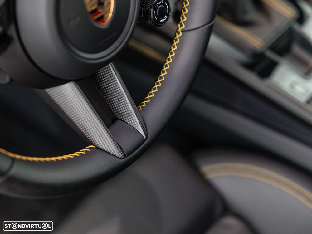 Porsche 911 (992) - 53