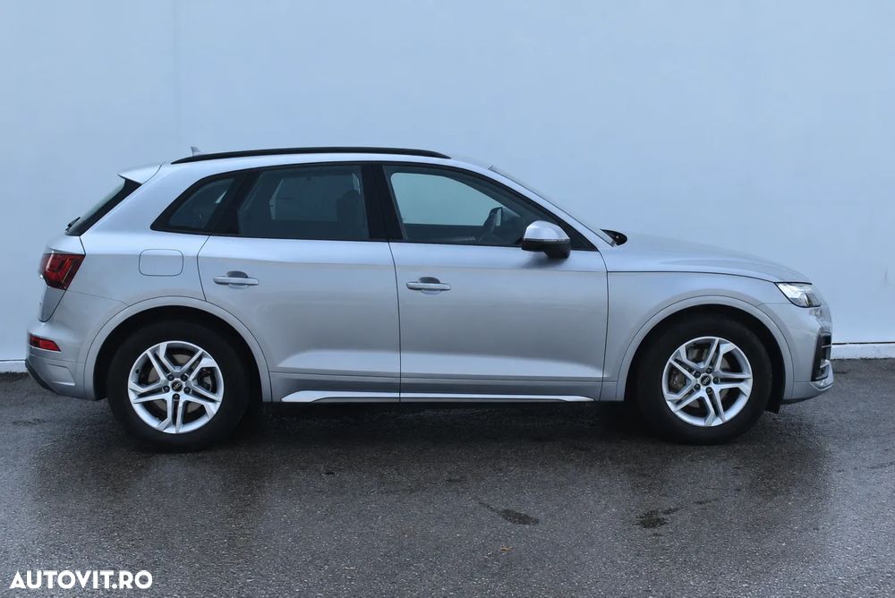 Audi Q5 40 TDI quattro S tronic MHEV Advanced - 9