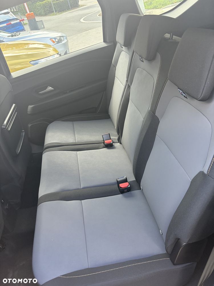 Dacia Jogger 1.6 Full Hybrid 140 Extreme MMT - 24
