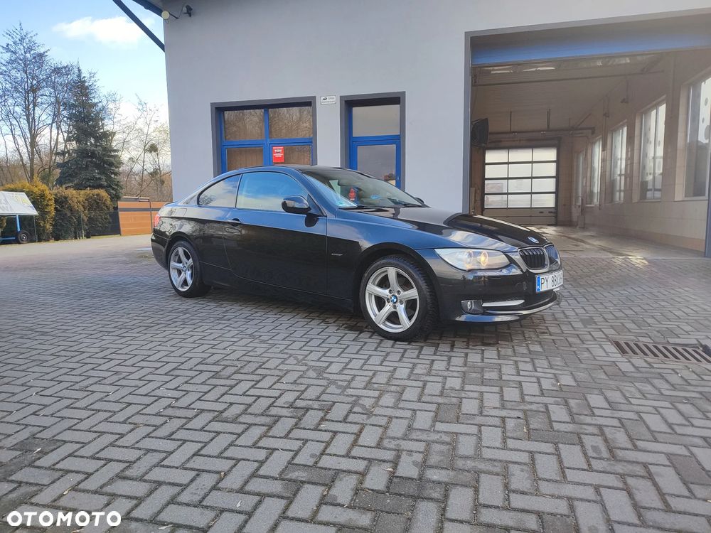 BMW Seria 3 320i M Sport Edition - 16