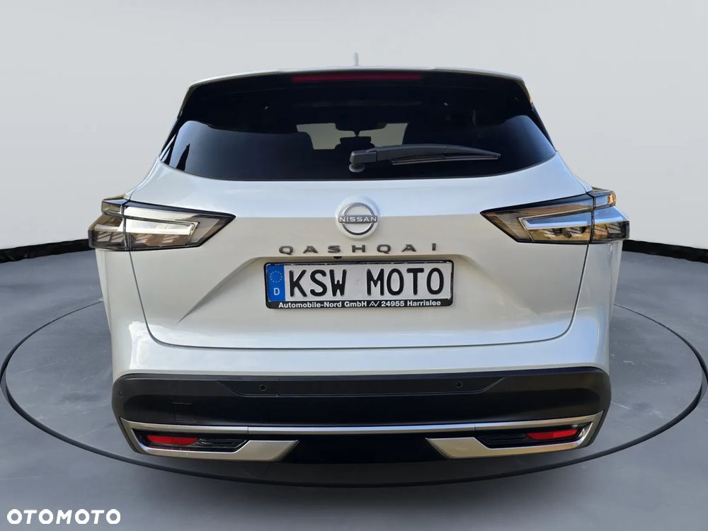 Nissan Qashqai 1.3 DIG-T MHEV Xtronic Tekna - 4