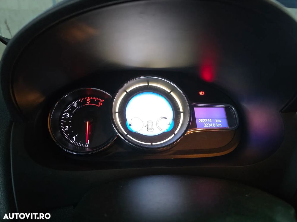 Renault Megane 1.5 dCi Eco2 Olympic - 5