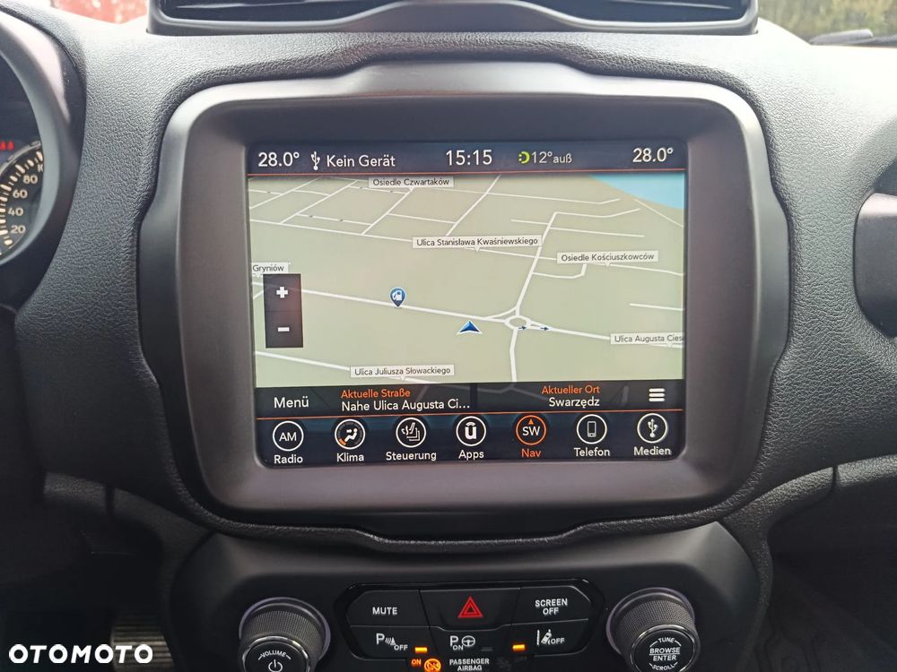 Jeep Renegade - 30