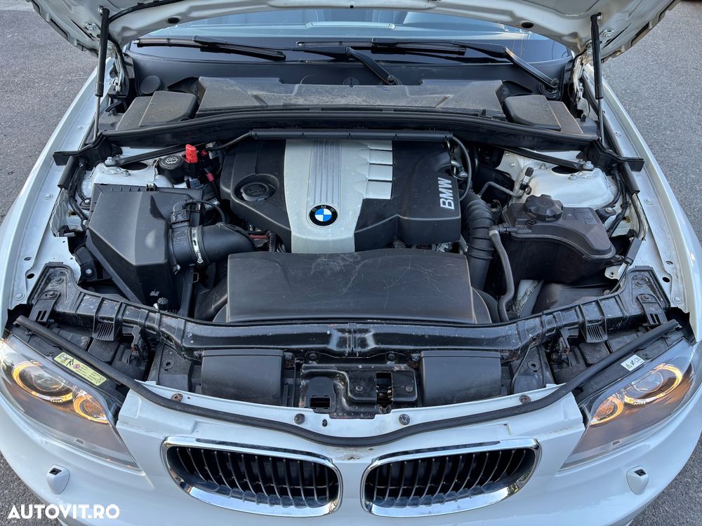 BMW Seria 1 120d Edition Sport - 14