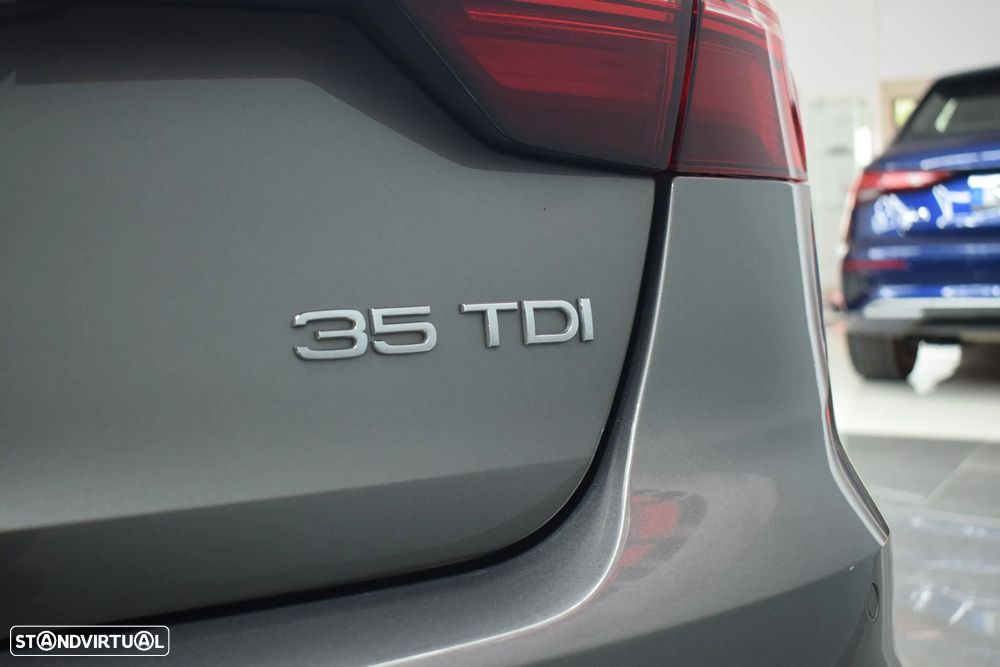 Audi A4 Avant 35 TDI S tronic - 3