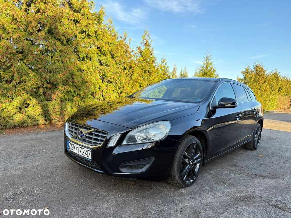 Volvo V60 D4 Momentum - 3