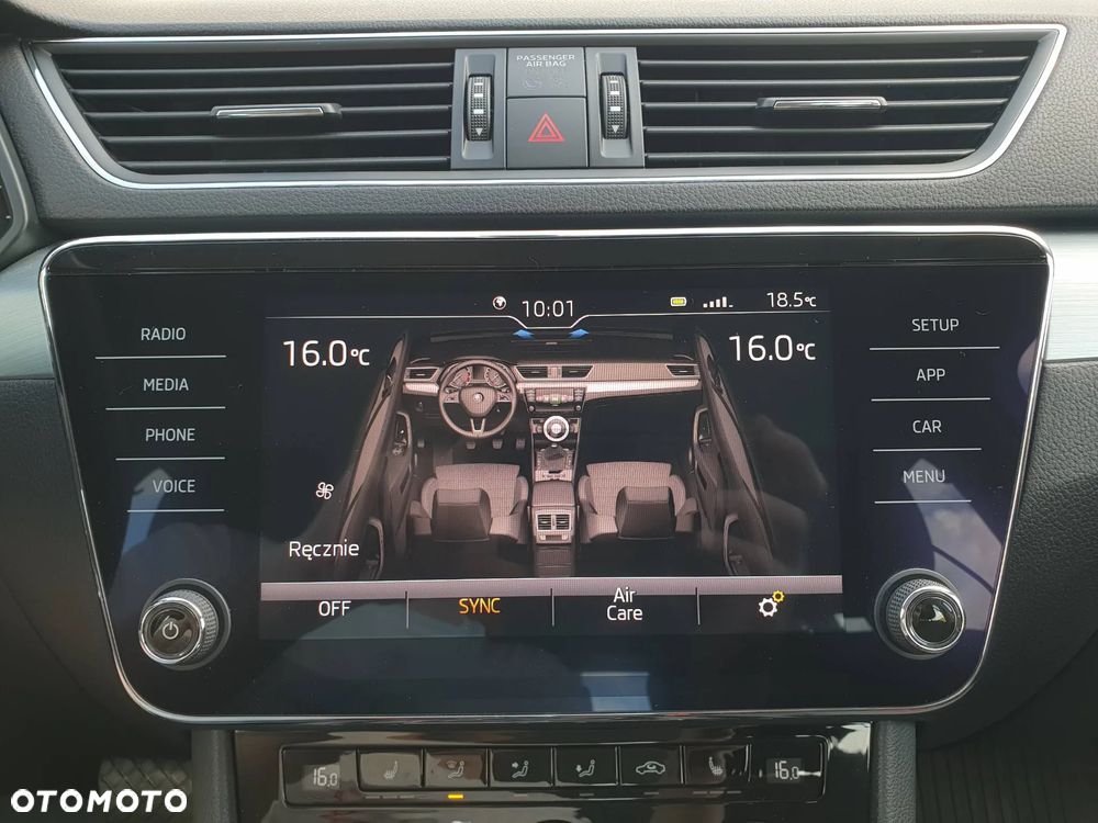 Skoda Superb 2.0 TDI Ambition DSG - 19