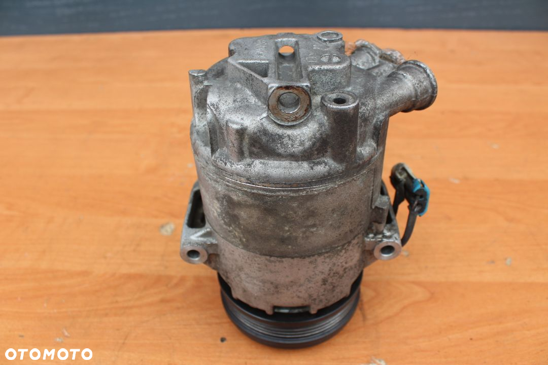 SPRĘŻARKA KLIMATYZACJI OPEL MERIVA A ASTRA H ZAFIRA B 1.4 1.6 16V 13297440 WZ3 - 4