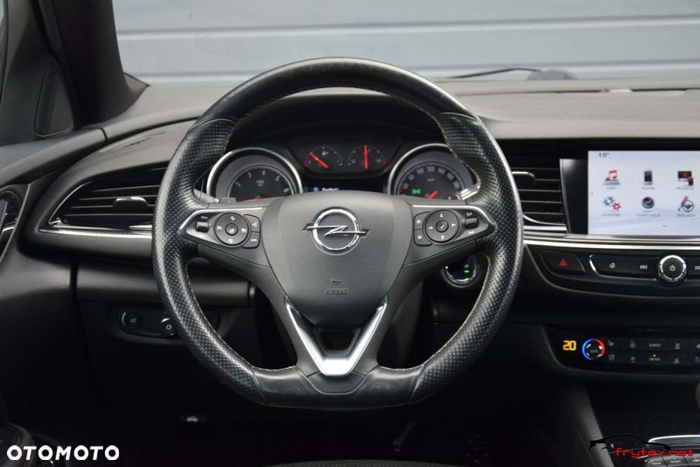 Opel Insignia - 32