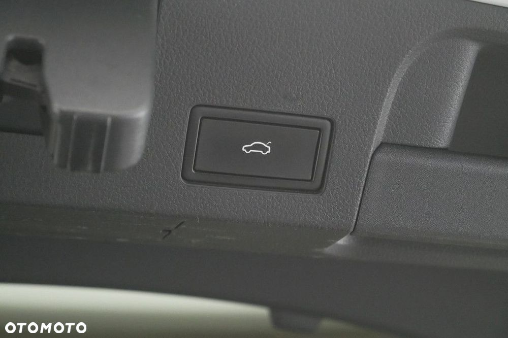 Volkswagen Arteon 2.0 TSI R-Line DSG - 17