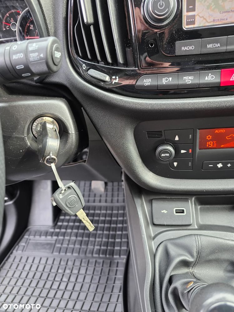 Fiat Doblo - 22