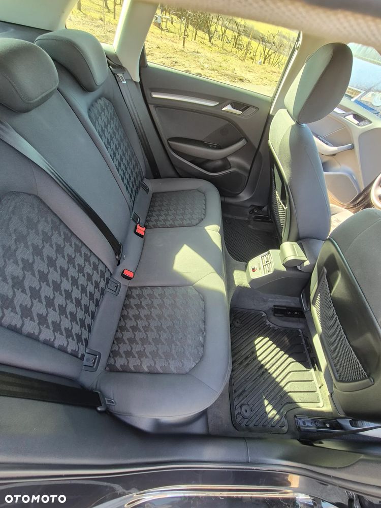 Audi A3 Sportback - 7