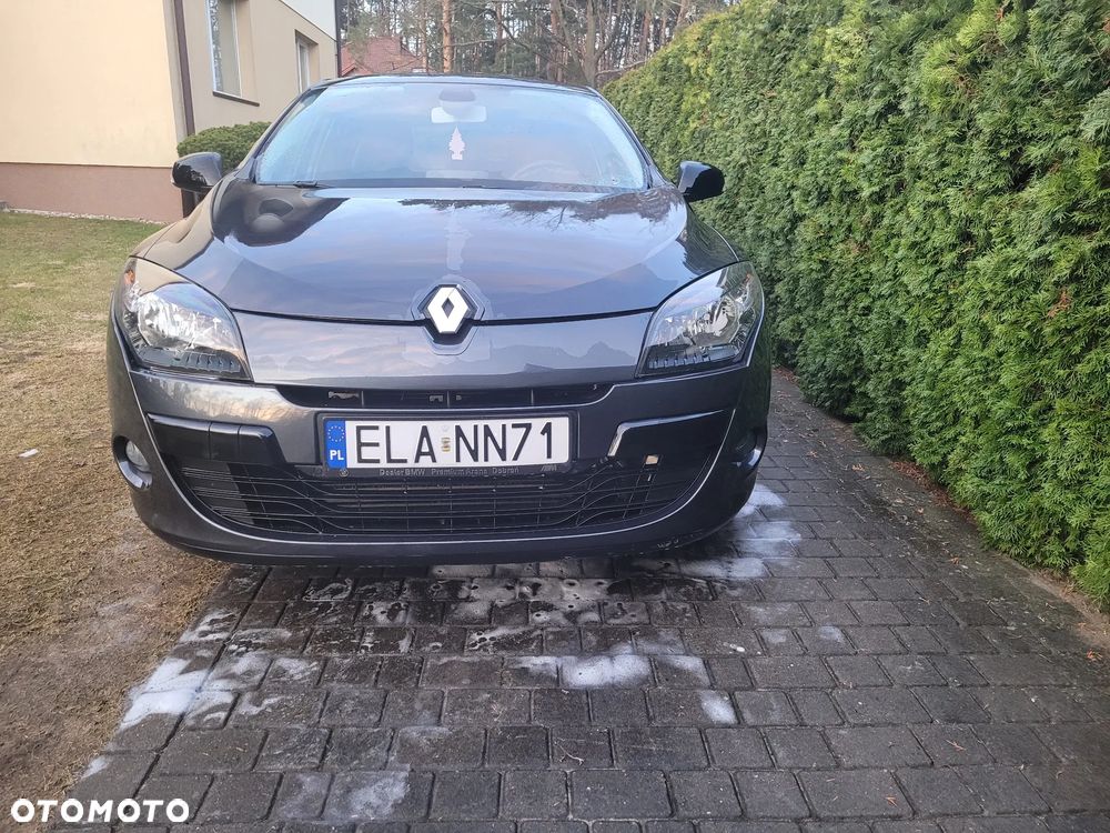 Renault Megane dCi 90 FAP Paris - 8