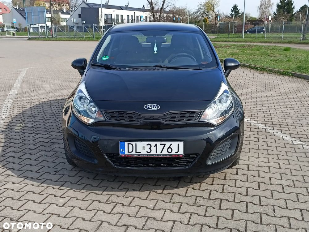 Kia Rio 1.2 Attract - 14