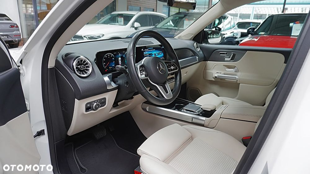 Mercedes-Benz GLB 220 d 8G-DCT - 14