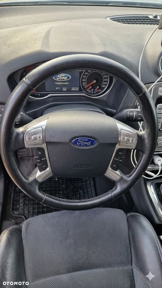 Ford Mondeo 2.0 TDCi Ghia - 6