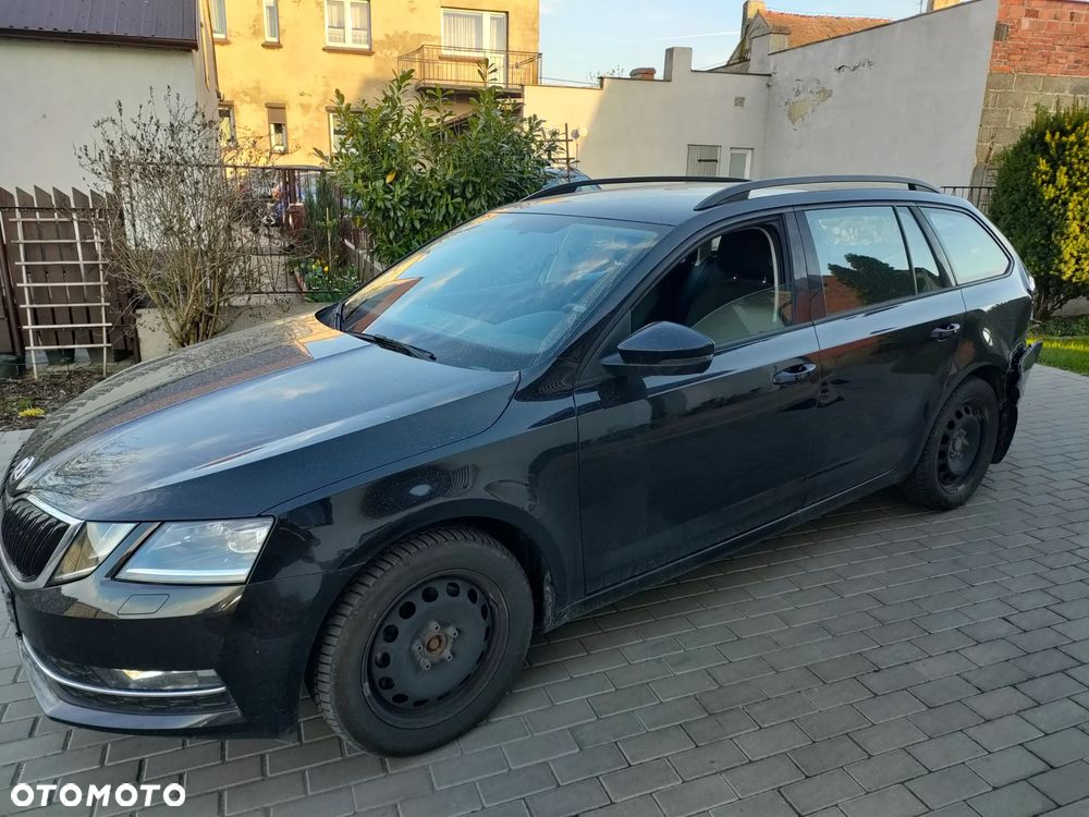 Skoda Octavia - 10