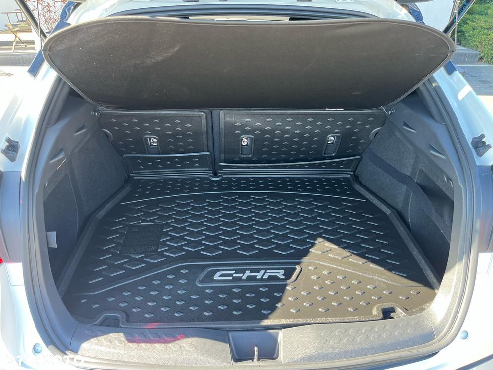 Toyota C-HR - 14